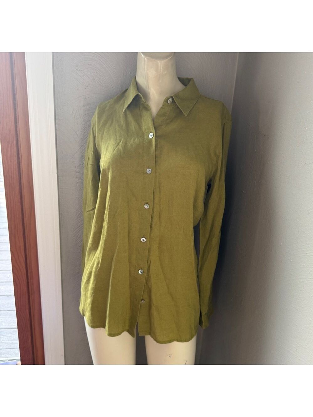 J. Jill "I love linen" button down shirt, olive color, size XS, linen - Picture 2 of 11